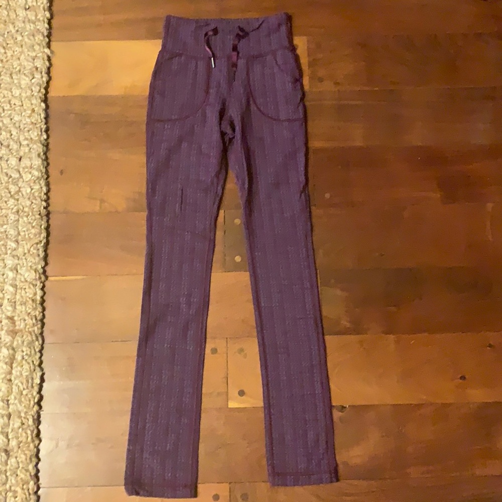 Lululemon pants